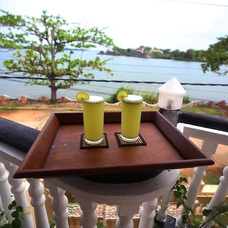 Neverbeen To Lagoon Town Batticaloa Exterior photo